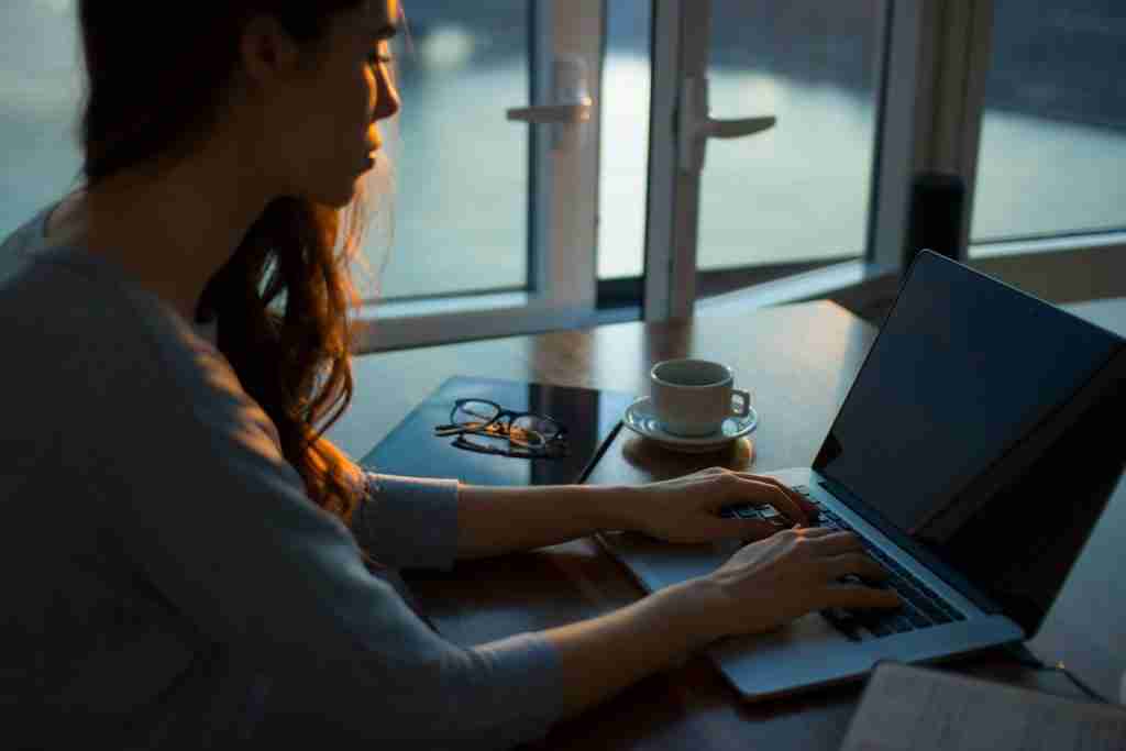 How to get out of a dead end job
